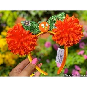 2021 Orangebird Pom Pom Epcot Flower & Garden Minnie Ears